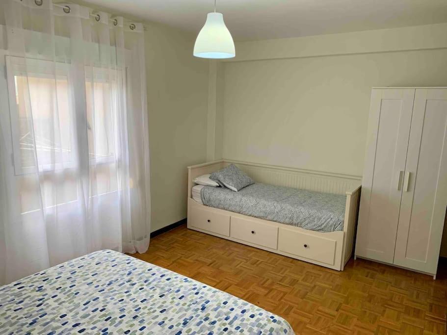 Apartamento Gijon Arena, Con Aparcamiento ภายนอก รูปภาพ