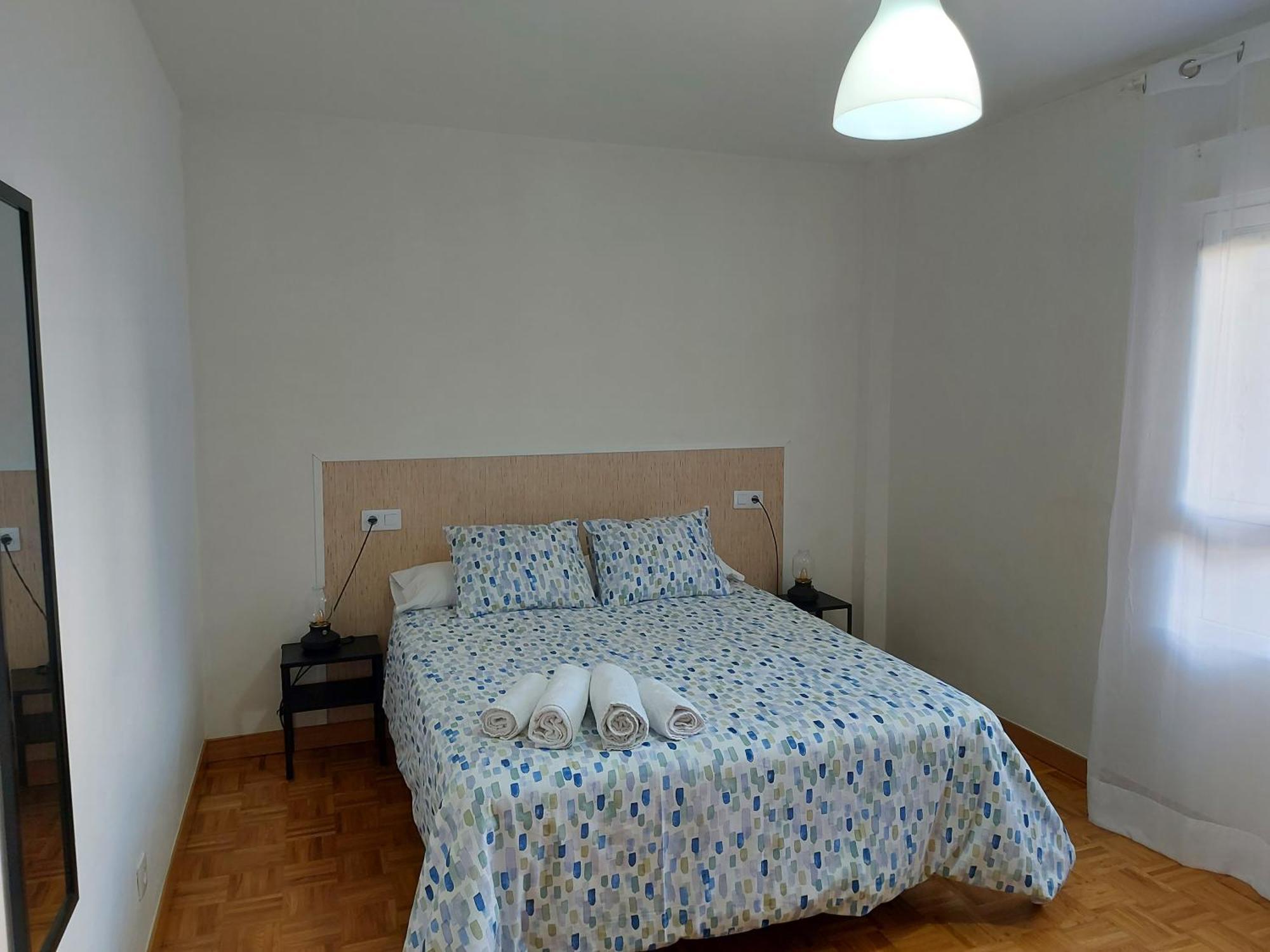 Apartamento Gijon Arena, Con Aparcamiento ภายนอก รูปภาพ